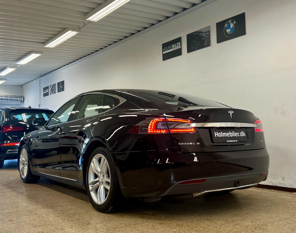 Tesla Model S 85 5d