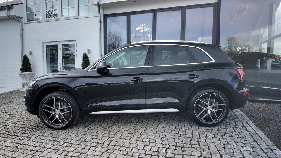 Audi Q5 2,0 TFSi 252 quattro S-tr. 5d