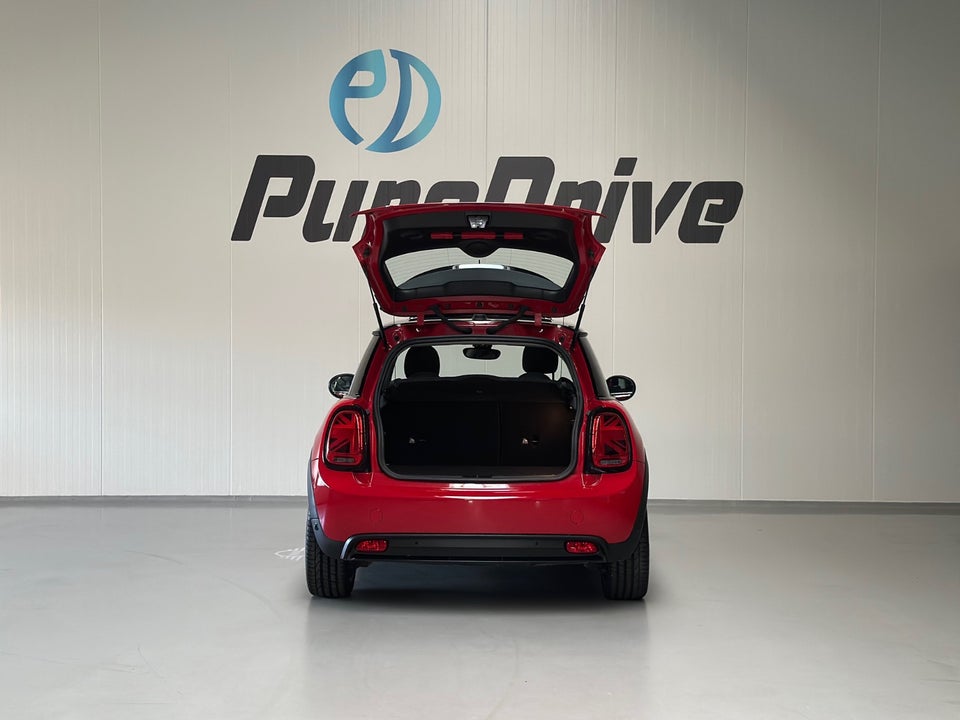 MINI Cooper SE Camden Edition 3d