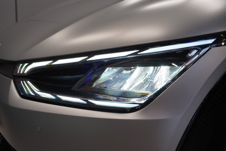 Kia EV6 77 Long Range Upgrade 5d