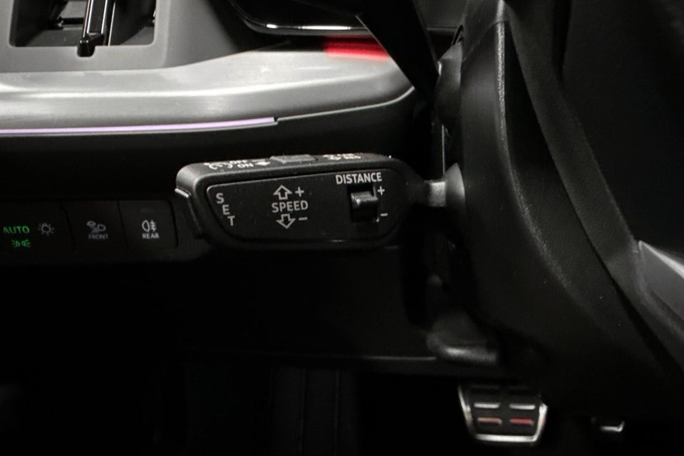 Audi Q4 e-tron performance 5d