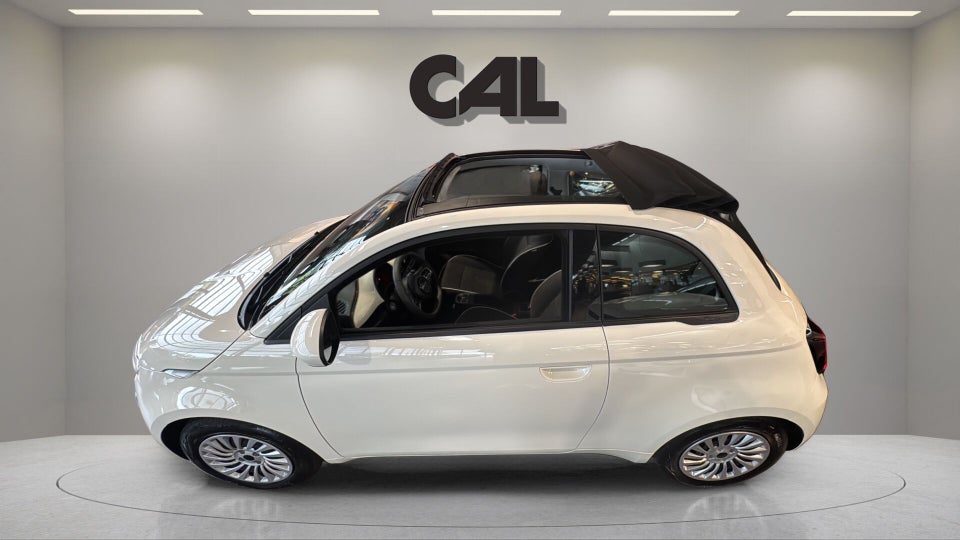 Fiat 500e 42 Icon Cabrio 2d