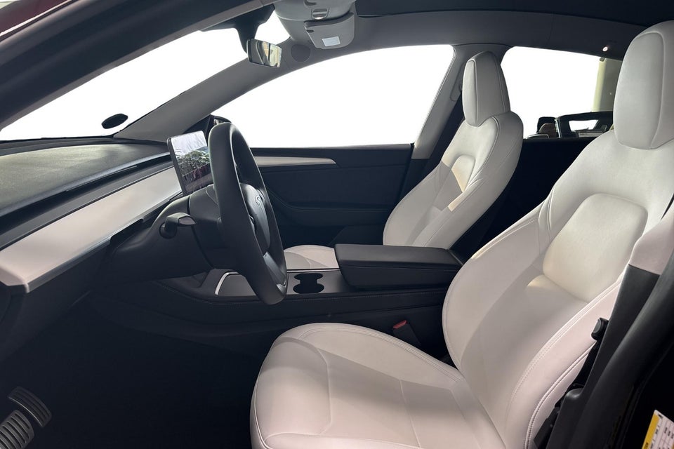 Tesla Model Y Performance AWD 5d