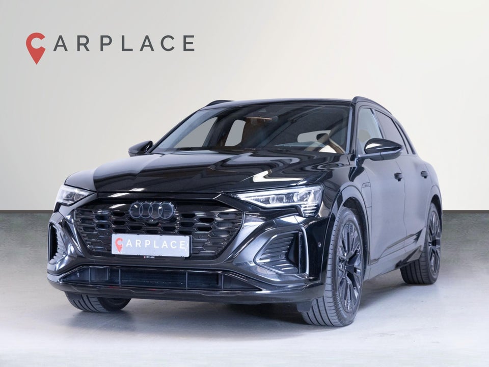 Audi Q8 e-tron 55 S-line quattro 5d