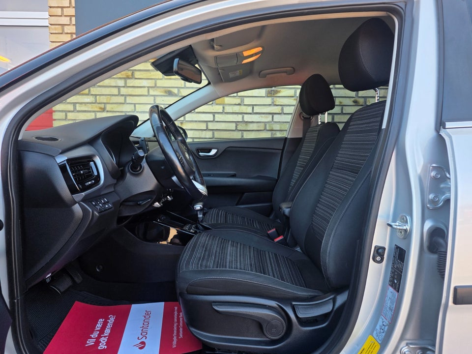Kia Stonic 1,0 T-GDi Premium DCT 5d