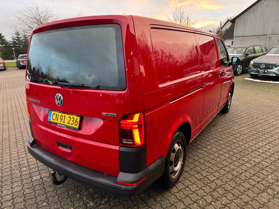 VW Transporter 2,0 TDi 150 Kassevogn 4Motion lang