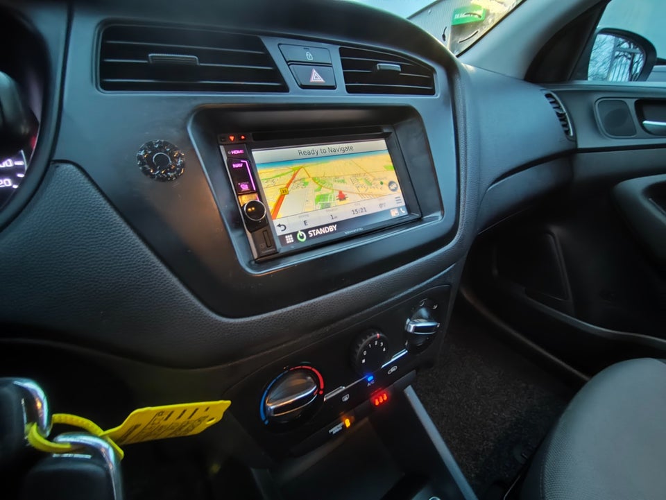 Hyundai i20 1,25 Passion 5d