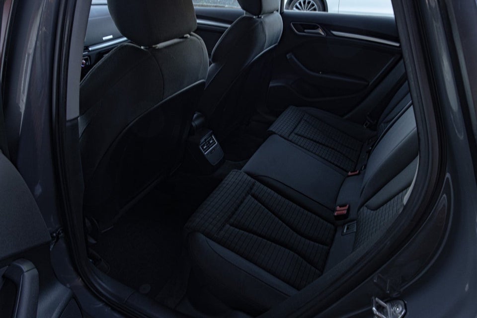 Audi A3 1,0 TFSi 116 Sport Sportback 5d