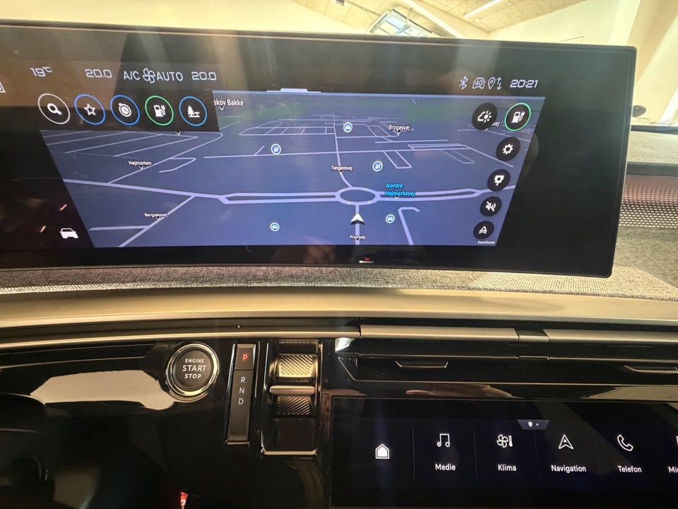 Peugeot e-5008 77 GT Pack 7prs 5d