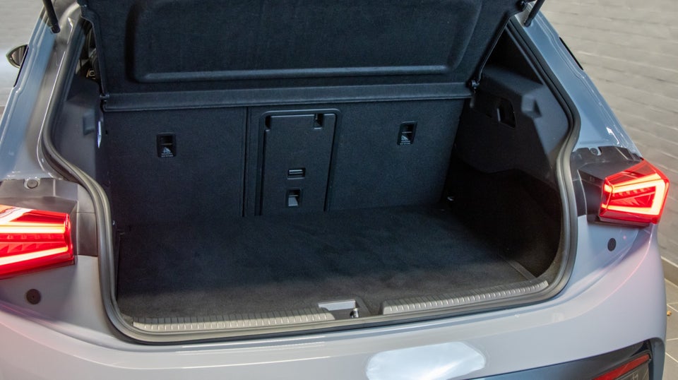 Cupra Born 58 High 5d