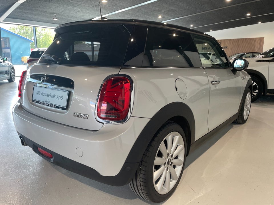 MINI Cooper 1,5 Essential aut. 3d