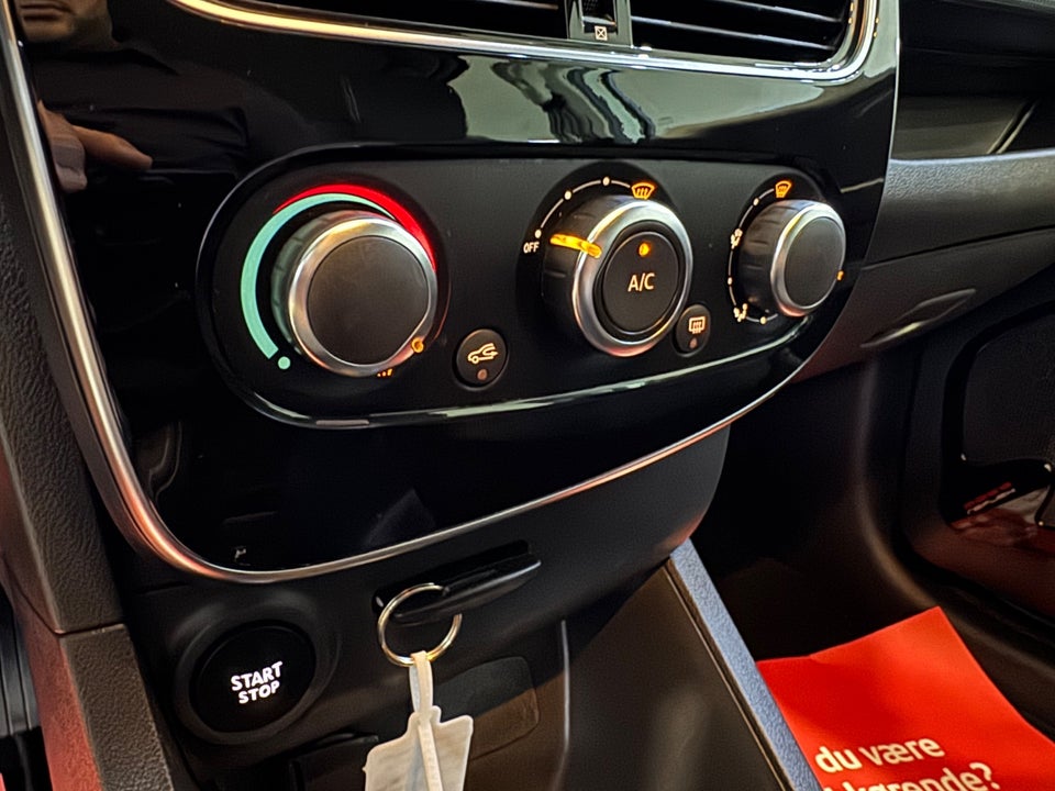 Renault Clio IV 0,9 TCe 90 Zen Sport Tourer 5d