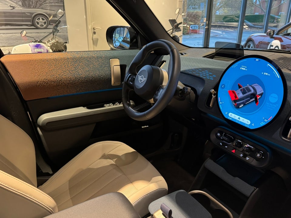 MINI Countryman E Favoured Trim L 5d