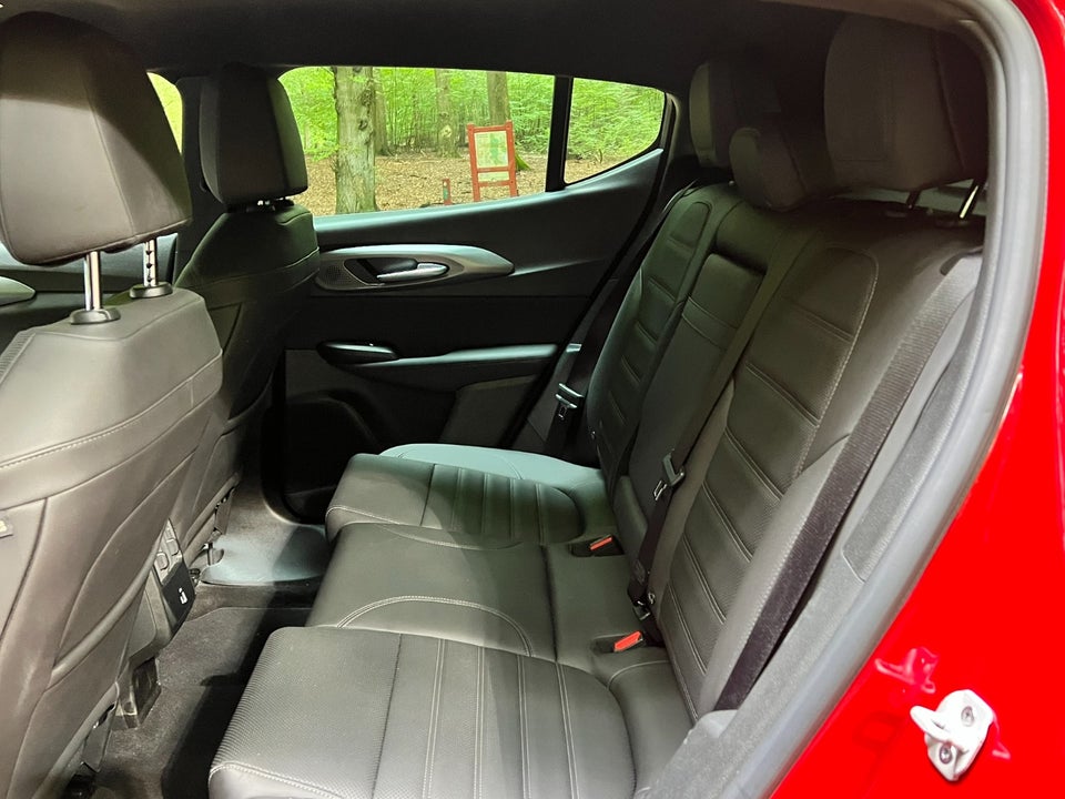 Alfa Romeo Tonale 1,3 PHEV Veloce Speciale aut. Q4 5d