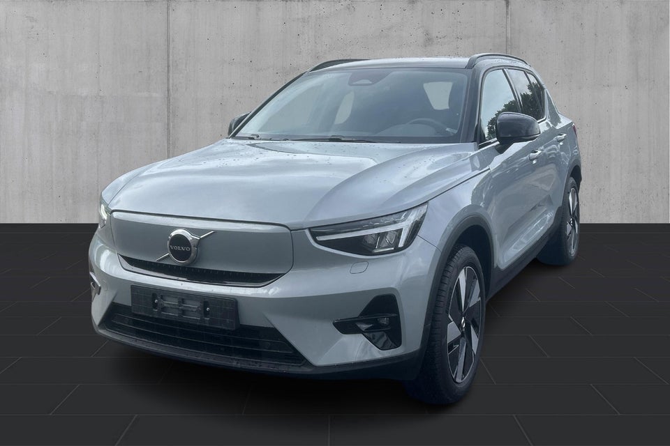 Volvo EX40 Extended Range Plus 5d