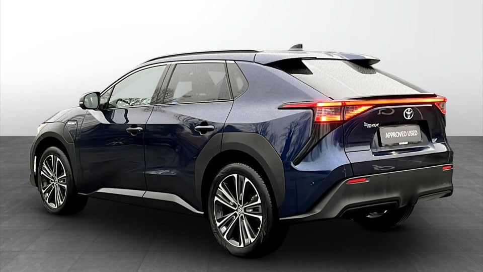 Toyota bZ4X Executive 5d