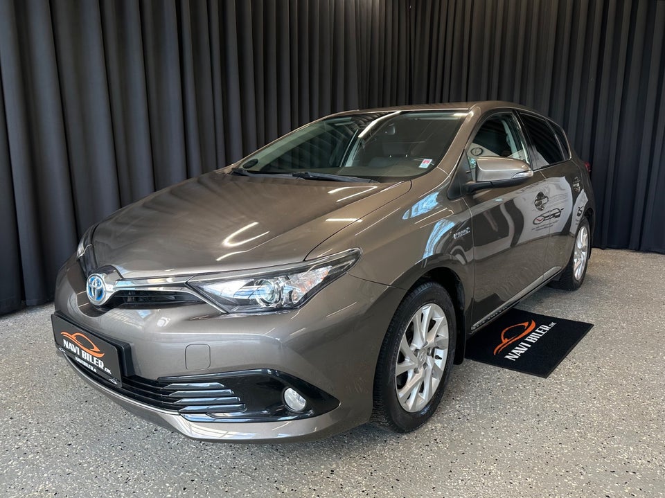 Toyota Auris 1,8 Hybrid H2 Comfort CVT 5d