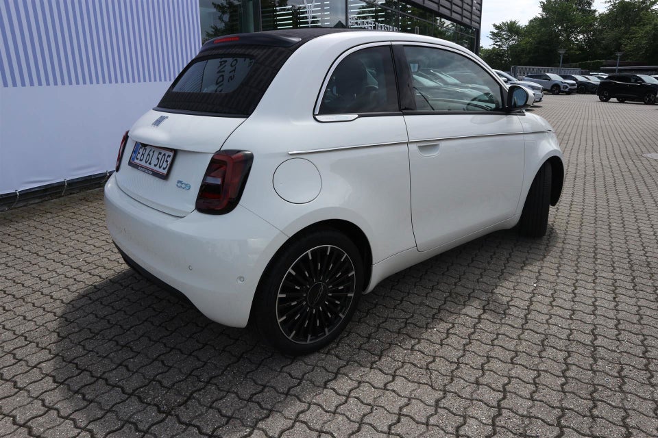 Fiat 500e la Prima Cabrio 2d