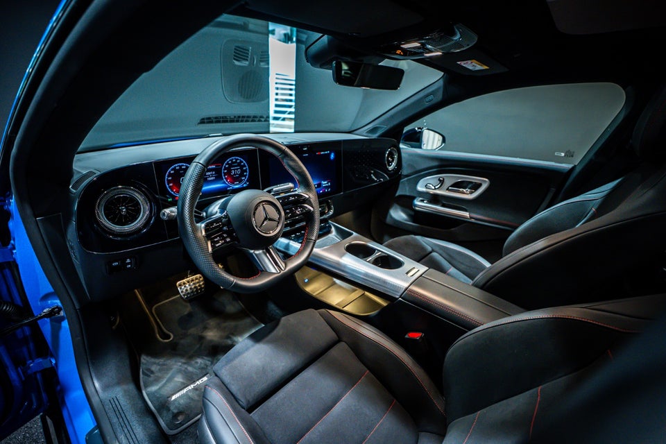 Mercedes CLA250+ electric AMG Premium 4d