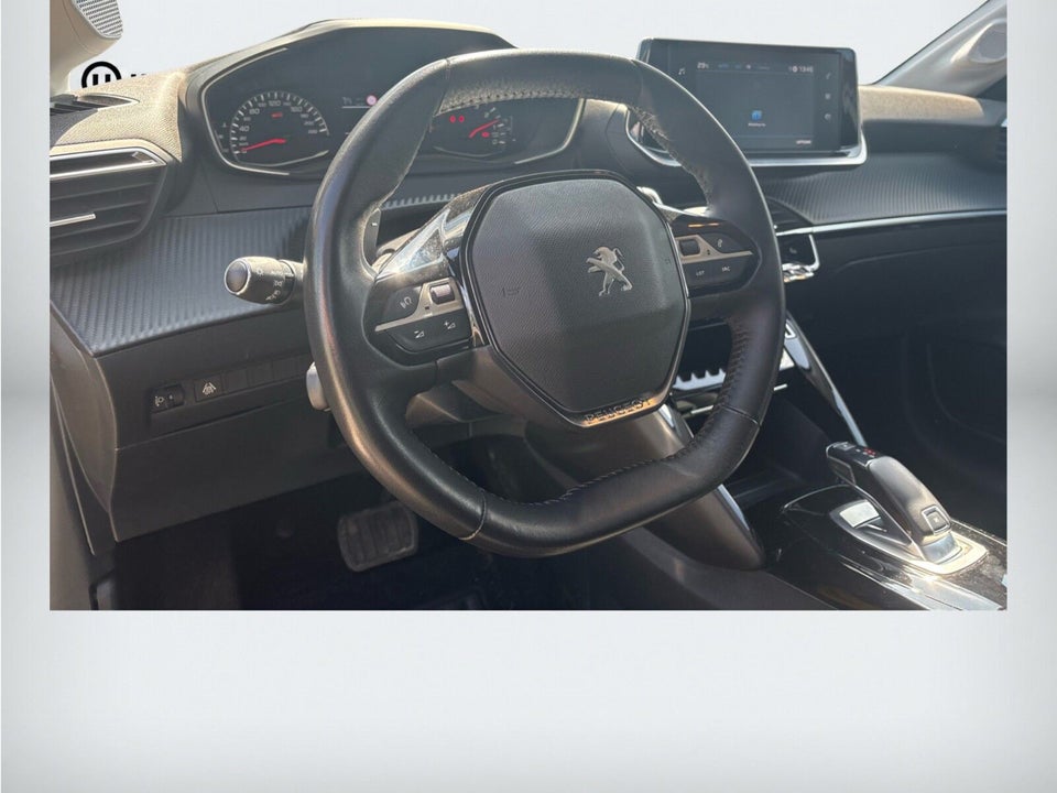 Peugeot 208 1,2 PureTech 100 Allure EAT8 5d