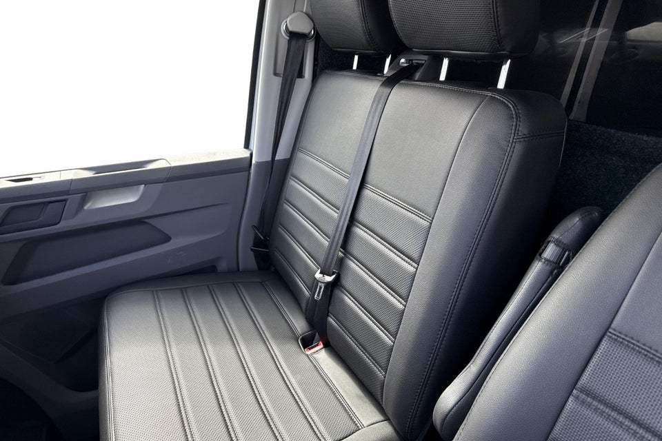 VW Transporter 2,0 TDi 150 Kassevogn DSG lang