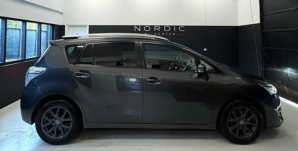 Toyota Verso 1,8 VVT-i T2 Touch 7prs 5d