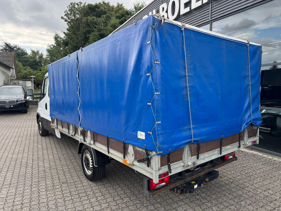 Iveco Daily 2,3 35S16 Db.Kab m/lad AG8 4d