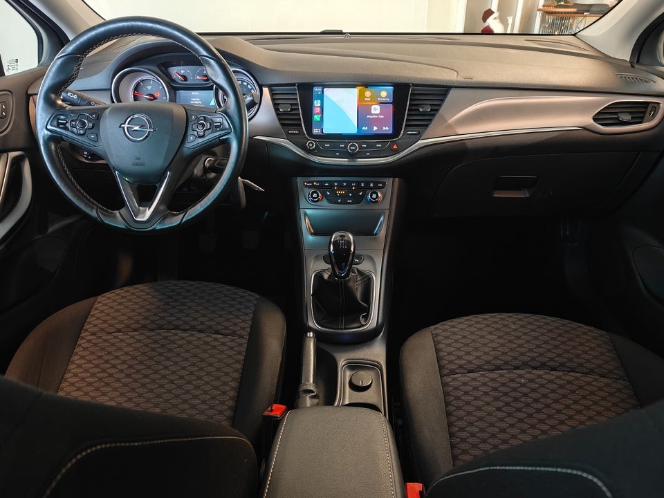 Opel Astra 1,6 CDTi 110 Enjoy 5d