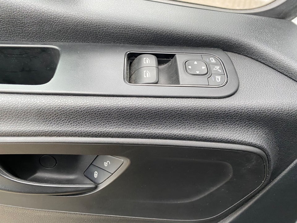 Mercedes Sprinter 215 2,0 CDi A2 Kassevogn aut. FWD