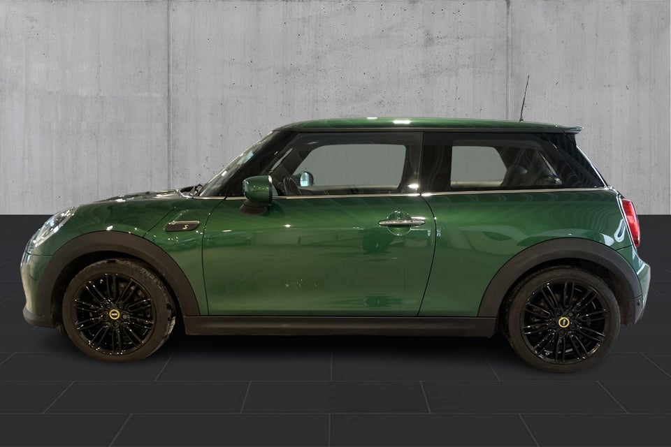 MINI Cooper SE Classic Trim 3d