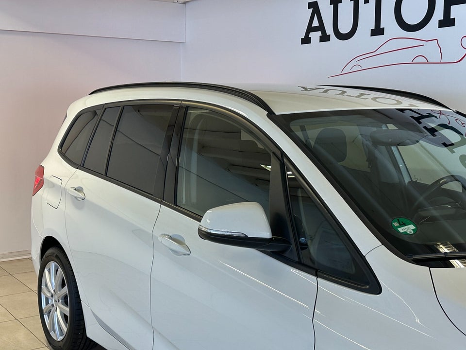 BMW 220i 2,0 Active Tourer Advantage aut. 5d