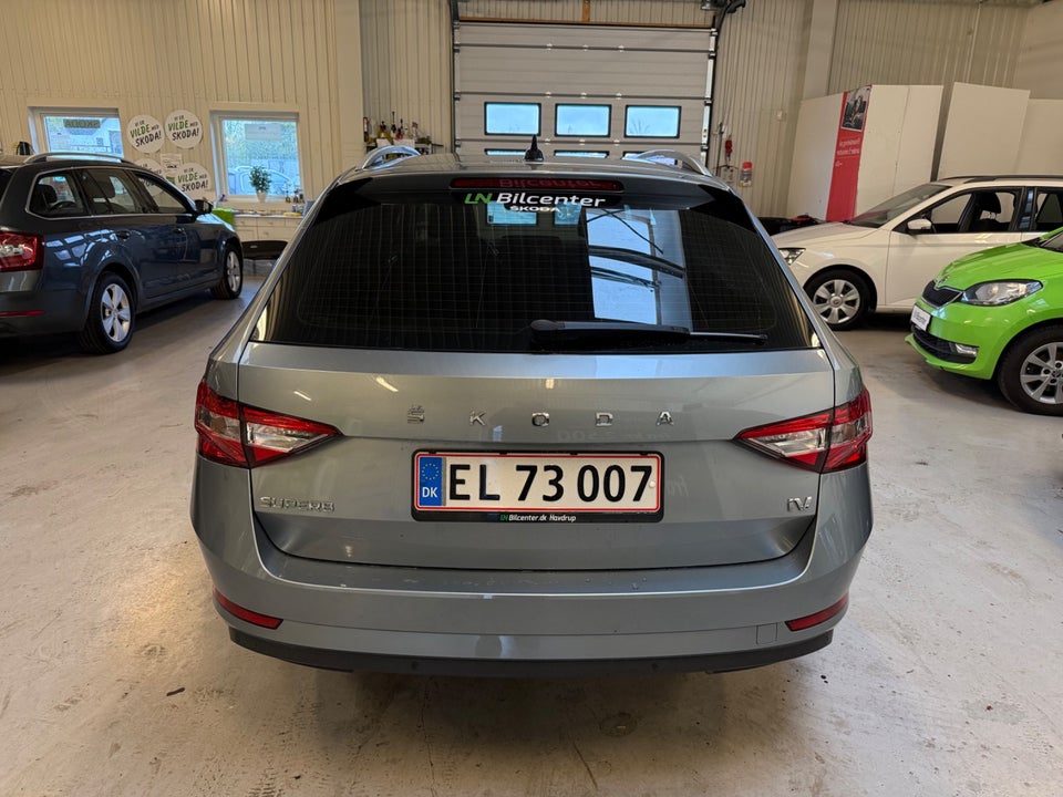 Skoda Superb 1,4 TSi iV Style Combi DSG 5d