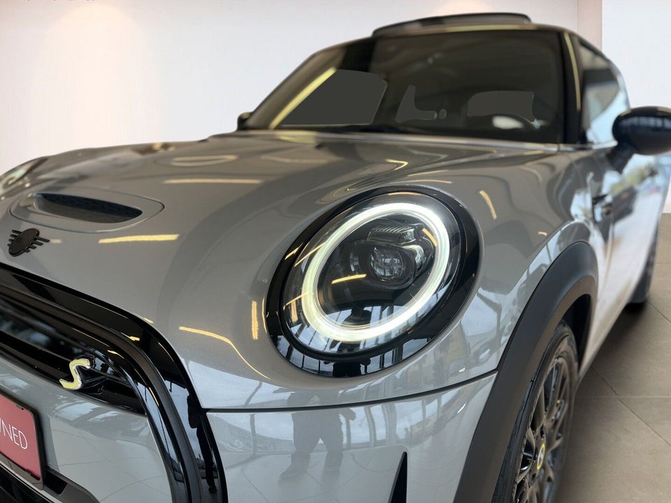 MINI Cooper SE Camden Edition 3d