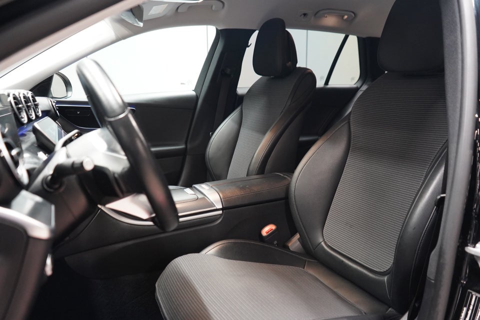 Mercedes C300 e 2,0 Avantgarde stc. aut. 5d