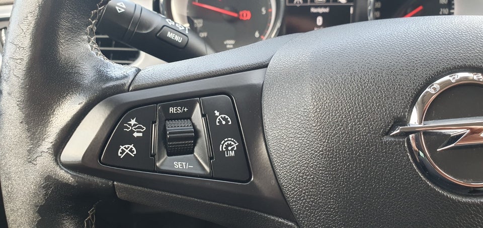 Opel Astra 1,6 CDTi 136 Enjoy Sports Tourer 5d