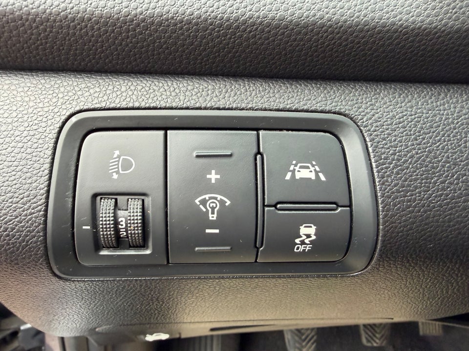 Hyundai i20 1,25 EM-Edition 5d