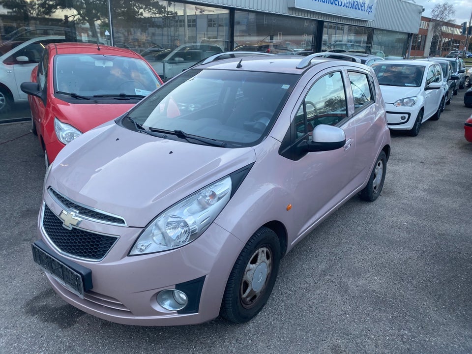 Chevrolet Spark 1,0 LS 5d