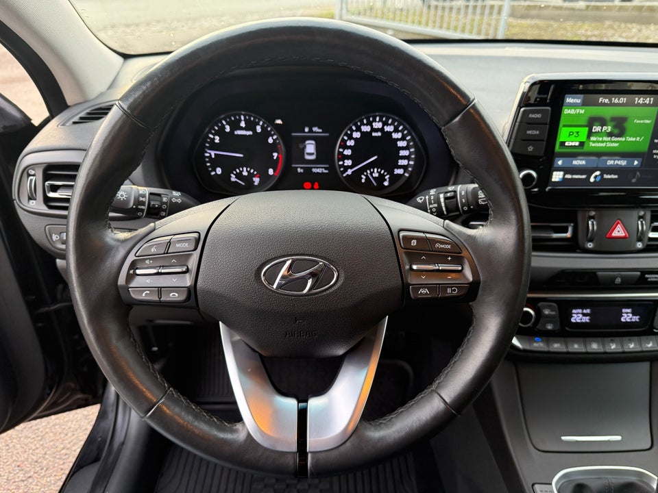 Hyundai i30 1,0 T-GDi Essential 5d