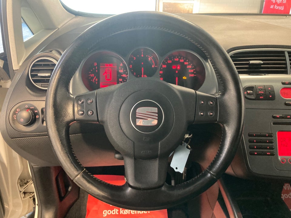 Seat Altea XL 2,0 TDi 140 Stylance 5d