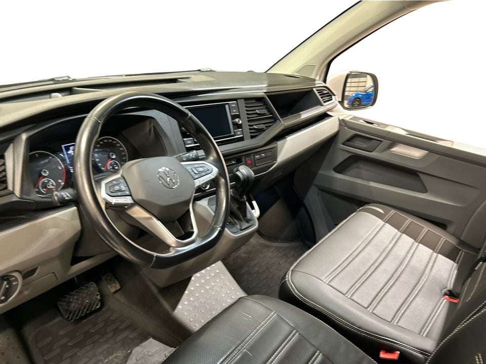 VW Transporter 2,0 TDi 150 Kassevogn DSG lang