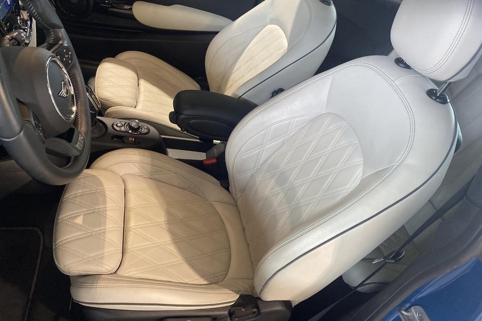 MINI Cooper SE Yours Trim 3d