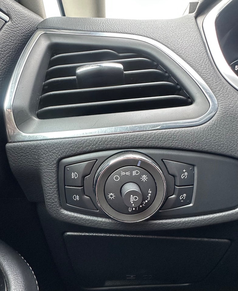 Ford S-MAX 1,5 EcoBoost Titanium 7prs 5d