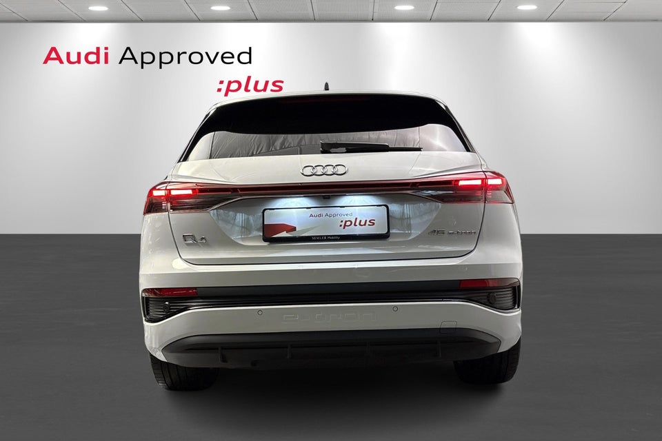 Audi Q4 e-tron 45 Progress 5d