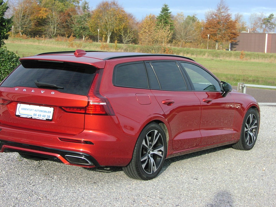 Volvo V60 2,0 D4 190 R-Design aut. 5d
