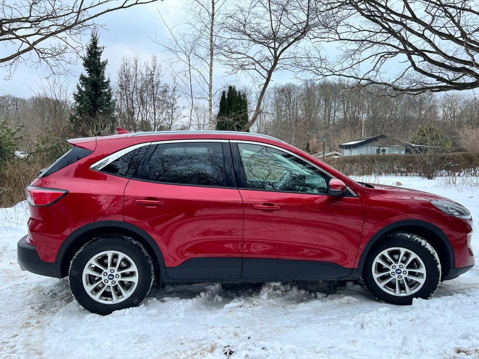 Ford Kuga 2,5 PHEV Titanium X CVT 5d