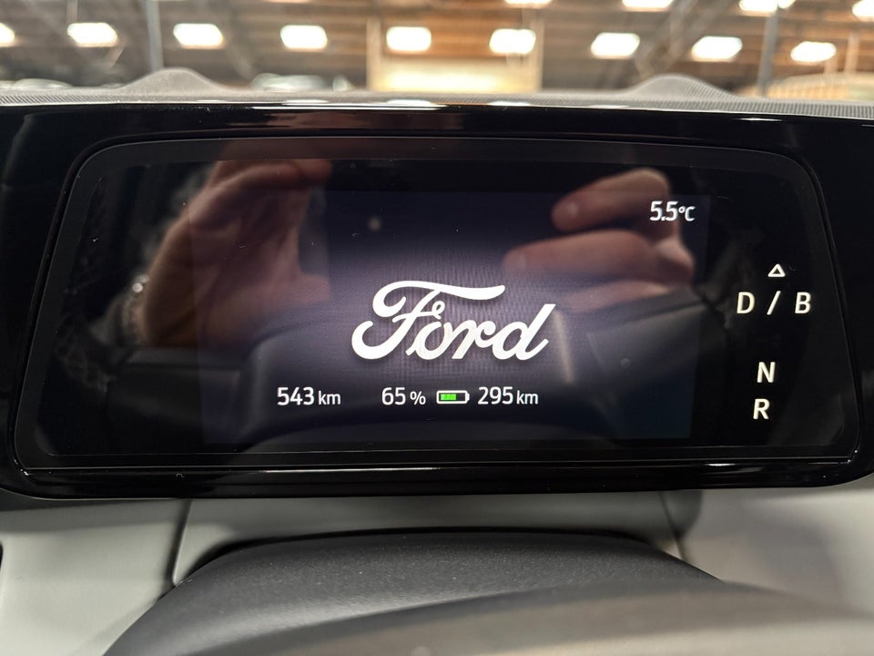 Ford Explorer 77 Premium Extended Range 5d