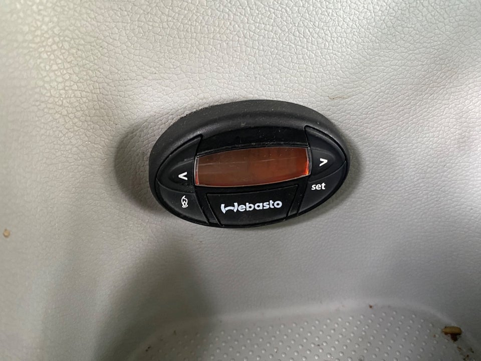 Skoda Fabia 1,4 16V Ambiente 5d