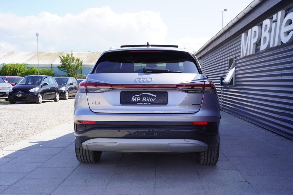 Audi Q4 e-tron 50 Attitude quattro 5d