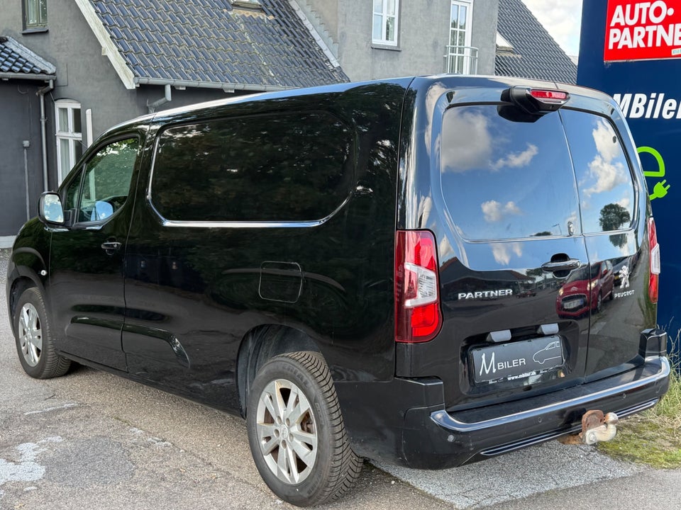 Peugeot Partner 1,5 BlueHDi 130 L2V2 Ultimate EAT8 Van