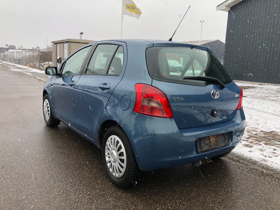 Toyota Yaris 1,3 Sol M/M 5d